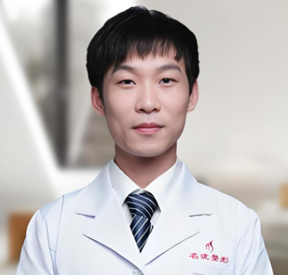 何鸿智 - 何鸿智