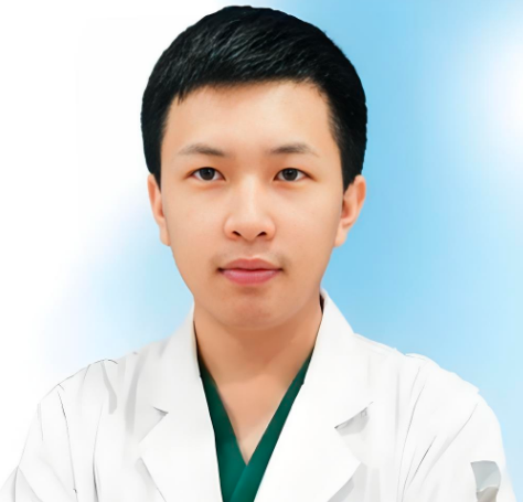 周佳明