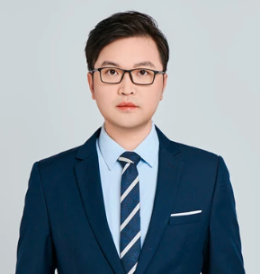 王易彬